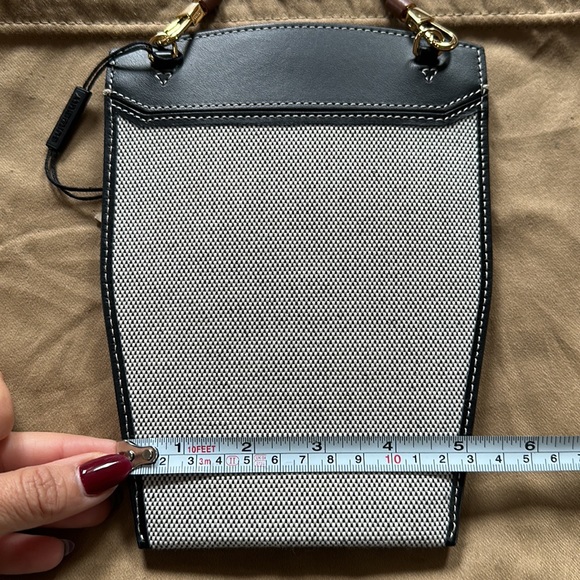 Burberry LS Mini Society 2 Tone Phone Case - Picture 6 of 11